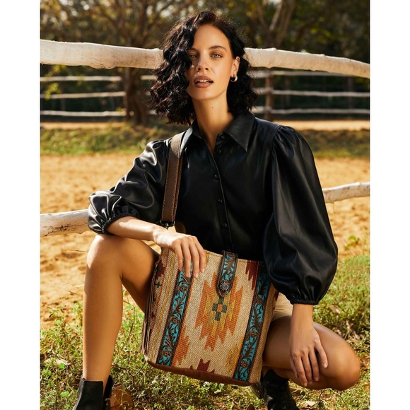 MYRA BAG BEAMING & BRIGHT HAND-TOOLED - Picture 3 of 9